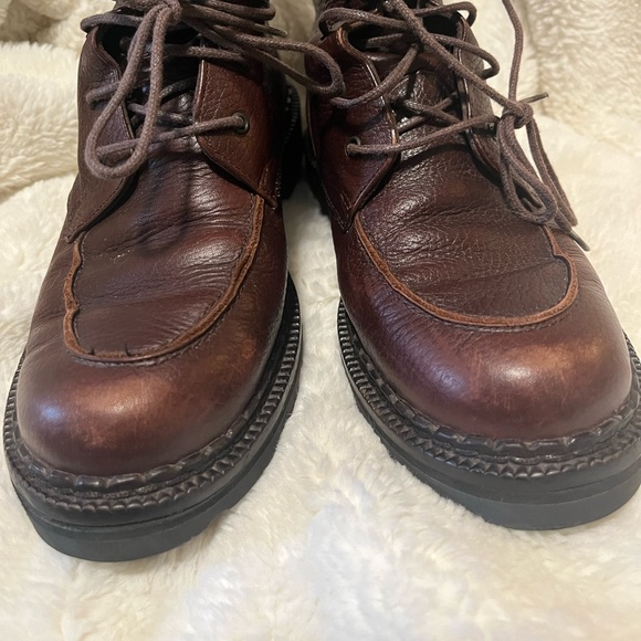 EUC cole haan vintage boots - Picture 4 of 7